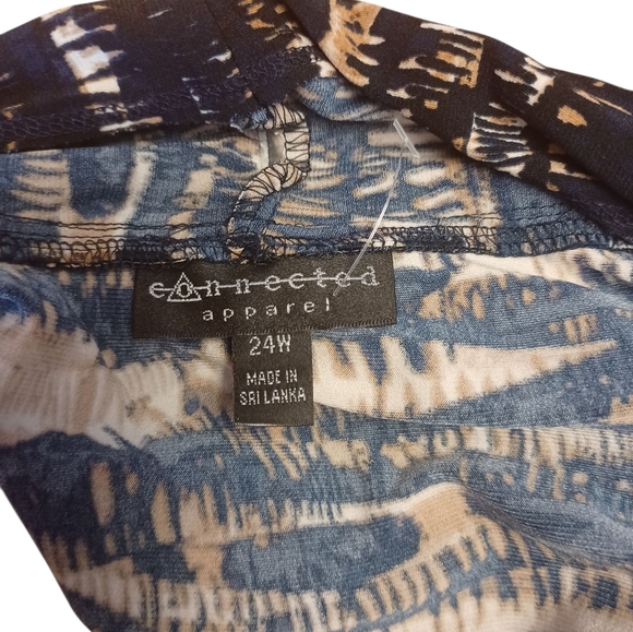 Connected Apparel Black and Cream Abstract Blouse - Picture 2 of 6